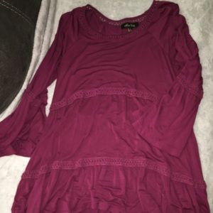 quarter sleeve loose burgandy melissa paige shirt